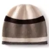 Nuevo gorro de cachemira para hombre y mujer, gorro de punto a rayas con bloques de color, gorro versátil vintage, gorro de punto cálido y a prueba de frío para otoño e invierno