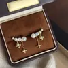 Pendientes Exquisitos de Borla y Flor de Cuatro Hojas con Perlas, Lujo Ligero Fresco y Elegante, Pendientes Nuevos Súper Elegantes de Verano 2026, Más Vendidos para Mujeres