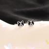 Pendientes de panda mini súper lindos de Ancient Cat Ning, flores dulces y lindas, pendientes de panda negro tesoro nacional para mujer