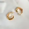 Aretes Irregulares en Forma de C, Aretes Europeos y Americanos de Alta Gama para Mujer, Estilo Fresco, Temperamento Sencillo, Aretes de Moda y Versátiles