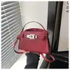 Bolsa Feminina de Design de Nicho 2026 Nova Outono Simples de Ombro Único Transversal Pequena Quadrada Casual para o Dia a Dia