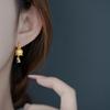 Pendientes colgantes de gota de agua con orquídea y lirio dorado chino para mujer, estilo retro nicho nacional, pequeños pendientes de circonita con linterna, venta al por mayor