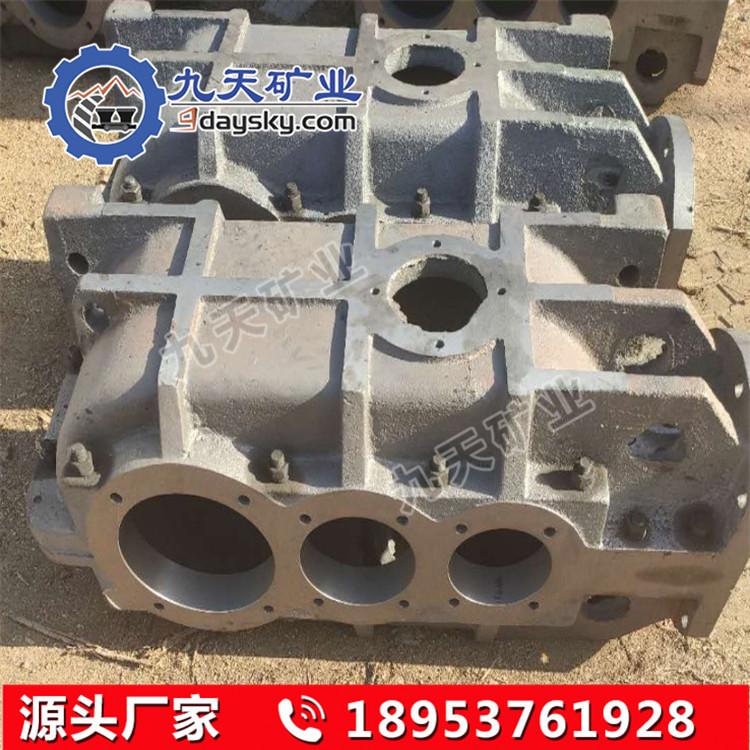 JS40减速机箱体外壳壳体1