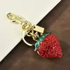 Novo Metal Chaveiro Bonito Jóias de Morango Diamante Chaveiro Pingente Saco Chaveiro Acessórios Atacado