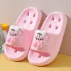 Pantuflas de Verano Antideslizantes Huecas de Secado Rápido de Dibujos Animados de Eva para Niños, para Uso en el Baño de Niñas
