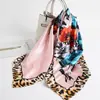 Oferta Especial Seda de Hangzhou Sedas y Satines Bufanda Cuadrada Grande de 90 cm Bufanda de Seda Simulada Bufanda Versátil para Mujer Chal Delgado de Primavera y Otoño Protección Solar