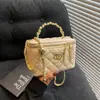 Bolso Nuevo de Primavera para Mujer Versátil con Textura Cadena Cuadrado Pequeño Moderno Estilo Chanel Cuadros de Diamantes Bolso de Hombro Bolso Cruzado