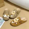 Pantuflas Retro Baotou para Mujer 205 Primavera y Otoño Ropa de Exterior Nuevos Zapatos de Mezclilla Birkenstock Zapatos Muller para Mujer Zapatos Perezosos