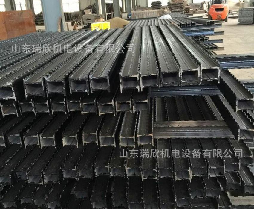 E597D0D88FFD108E198B3D12FEEEC4