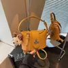 Moda Transfronteriza Versátil Estilo de Alta Gama 2026 Primavera Nuevo Moderno Bolso de Mano de Gran Capacidad Bolso Cruzado Pequeño Cuadrado para Mujer