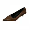Zapatos de tacón alto de aguja con punta fina, slip-on, tacón de gatito francés, corte bajo, elegantes, para ir al trabajo, Otoño 2025