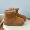 Sapatos Infantis Estilo Inverno Botas de Neve para Crianças 2025 Botas Foscas Moda Coreana Versátil Para Meninos e Meninas Botas de Algodão Quente com Pelúcia