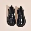Zapatos Pequeños de Cuero Estilo Británico Niñas 2026 Nuevos Primavera/Otoño Plataforma Suela Gruesa Mary Janes Mocasines Zapatos Individuales Negros de Estudiante