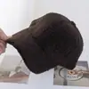 Gorra de Béisbol Verde Otoño e Invierno Color Sólido Simple que Favorece el Rostro Estilo Coreano Pequeño Ins Gorra de Pico de Felpa Versátil Sombrero de Lana de Cordero