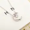 Colar pequeno estilo fragrante letra C dupla usar couro totalmente cravejado de diamantes corrente para clavícula de pele de cordeiro corrente de suéter retrô fragrante para casa outlet de fábrica