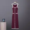 Vestido de Alcinha Estilo Socialite Europeu Americano de Verão Sexy para Menina Quente Ajustado ao Corpo Design de Botão Saia Longa Justa ao Corpo