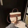 Bolsa Quadrada Pequena Personalizada, Textura Casual, Necessaire Simples, Novo Estilo 2025, Bolsa de Ombro Transversal Feminina de Nicho
