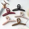 Grampo de Cabelo de Silicone com Acabamento Premium para Penteados, Presilha de Cabelo Leve de Borracha Macia Cor Sólida Estilo Tubarão, Acessório de Cabelo Simples com Textura de Borracha