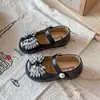 Zapatos de Princesa con Perlas y Pedrería de Moda para Niñas 2026 Primavera y Otoño Nuevos Zapatos de Cuero Suave para Niñas Zapatos de Vestir para Actuaciones de Bebé