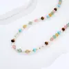 El nuevo collar de cuentas de colores dopamina de TikTok para mujer, diseño de nicho de lujo ligero con una cadena para la clavícula única y elegante.