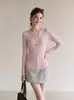 Camisa Básica de Tricô Feminina para Outono/Inverno 2026, Nova Tendência Coreana Slim Fit Manga Longa Top para Clavícula 7305