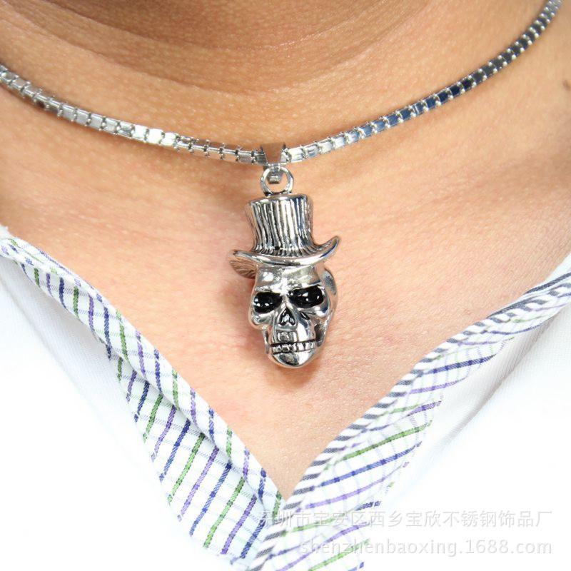 Steel necklace