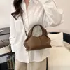 Bolsa de mão com design exclusivo para mulheres, nova coleção 2026, bolsa de ombro, bolsa transversal, bolsa em formato de bolinho, estilo de luxo, bolsa de almoço em formato de nuvem para mulheres