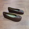 Colección Europea 2026 Otoño/Invierno Zapatos Nuevos para Mujer: Bailarinas Negras de Piel de Cerdo con Punta Dividida, Slip-On, Suela Suave y Boca Baja