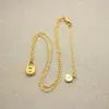 Joyería de Diseño Transfronteriza para Mujer, Accesorios de Collar de Gama Alta, Set de Pulsera y Cadena para Clavícula Mk Chapada en Cobre Oro Real, Estilo de Lujo Ligero
