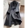 Novo Casaco Trench Coat Longo Elegante Outono 2026 com Gola Alta e Ajuste na Cintura para Mulheres, Atacado N1DF6607