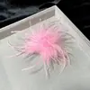 Suqi Moda Retrô Festa Banquete Vestido Corsage Broche Pena Natural Pena de Avestruz Broche de Natal Atacado