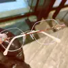 Gafas sin montura Doradas Champagne Brillantes para Diosa Populares de Video, Aspecto Adelgazante para Cara Grande, Moda Popular, Borde Cortado 802