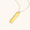 Collar Colgante Cuadrado con Incrustaciones de Diamantes del Zodiaco Doce Constelaciones Estilo Vintage Popular Europeo y Americano para Mujer, Joyería de Acero de Titanio Dorado de 18 Quilates