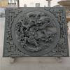 Talla en piedra grifo de mármol blanco relieve tridimensional tallado en relieve muro de sombra exterior de patio muro de fondo pantalla de porche de mármol