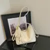 Bolsa de ombro feminina estilo retrô outonal, de alta qualidade, com grande capacidade, moderna, versátil e multifuncional, adequada para o trajeto diário e como bolsa transversal.