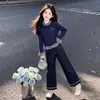 Conjunto de Dos Piezas de Moda con Cárdigan de Cuadros Patchwork y Pantalones de Pierna Ancha de Mezclilla Versátiles para Niños Mayores