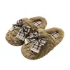 Pantuflas peludas con lazo para mujer para uso interior en casa en invierno, lindas pantuflas de felpa cálidas de algodón para mujer en invierno