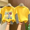 Camiseta de manga larga para niño, imitación dos piezas, algodón puro, nuevo estilo otoño 2026, para niños mayores, top básico para primavera y otoño