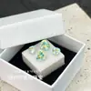 Suministro Directo de Fábrica de Pendientes Florales Brillantes en Forma de Corazón Accesorios Circonita Piedra Suelta Diseño de Nicho Versátil Gradiente Coloridos