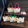 Bolso de Cubo Tejido de Mano a la Moda para Mujer Primavera y Verano 2025 Estilo Coreano Bolso de Hombro Sencillo Bolso Cruzado de Nicho para Viajes