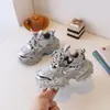 Zapatos de Papá para Niñas 2026 Nuevo Verano Niñas Ligeros de Malla Zapatos Infantiles Más Vendidos Infantiles Transpirables Zapatos Deportivos para Correr
