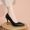 Nuevos Zapatos de Trabajo Negros de Tacón Alto con Punta Fina para Mujer Stiletto Suela Suave Zapatos Planos Profesionales Tacón Medio Zapatos de Trabajo de Cuero 3-5-7cm