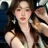 Pendientes Largos de Flor Estilo Isla Super Hada para Mujer, Pendientes de Estilo Vacacional de Alta Gama, Hermosos y Únicos Accesorios para Orejas