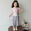 Conjunto de Verano para Niñas 2026 Nuevo Elegante de Moda Chaleco y Pantalones a Cuadros Conjunto de Dos Piezas para Niños