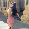 Traje de baño bikini de dos piezas con cerezas, estilo ins, impresionante, sexy y sofisticado, traje de baño con falda de cuadros rojos para la playa