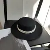 Sombrero de Copa Blanco de Lana Elegante para Dama Estilo Francés Sombrero de Calle Popular en Internet Combinable para Otoño e Invierno de Moda