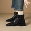 Botas de tornozelo estilo rua com estampa de leopardo europeia e americana, absolutamente deslumbrantes, para mulheres 2026 Outono/Inverno Nova Chegada Bico Fino Super Quentes Elegantes