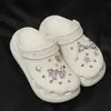 Acessórios para Sapatos de Caverna Menina Laço Rosa Fivela Tridimensional Fivela de Sapato Cabedal Sapatos de Caverna Decorativo Prata Amor