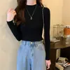 Suéter de punto de manga larga ajustado con cuello medio alto fino de primavera y otoño, suéter interior corto ajustado de otoño e invierno, camisa de fondo para mujer