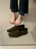 26 Novos Sapatos de Salto Baixo Quadrados de Boca Profunda Slimming de Outono Moda Feminina Versátil Slip-on Mule Plano Bidirecional